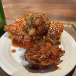 チカチキン - 料理写真:ヤンニョムチキン(クオーター)/1,078円♪