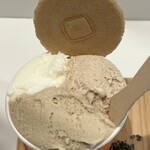 ジャパニーズアイス櫻花 - 小盛（牛乳、マロンdeマロン、黒糖ほうじ茶）