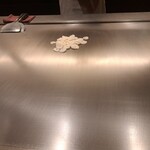 日比谷 モンシェルトントン - ガーリックチップです。