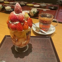 小梅 浦和総本店 - 小梅の雪苺パフェドリンクセット　2100円