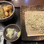 そば処 貴乃家 - 太刀魚天丼ハーフとせいろ