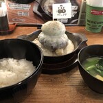 下北沢ミートダイニング - 白バーグ