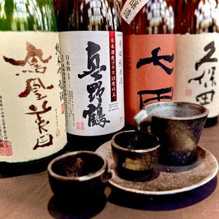 日本各地の日本酒をご用意しております。