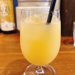 ビストロ カフェ デリ ポキナ369 - 安曇野りんごジュース