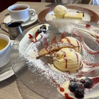 ゴドノフ東京 丸ビル店 - 