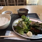 ホルモン×焼き鳥×煮込み この上さん。 - 