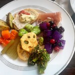 レストラン シンフォニー - すごい色のフルーツポンチ(笑)れんこんフライがめちゃくちゃ美味しい✨