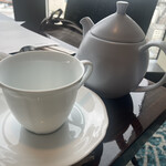 レストラン シンフォニー - アフタヌーンティーなのでたくさん紅茶がありました。