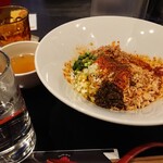 ファイヤーホール4000 - 焼酎お湯割りと燃麺（ランミェン）