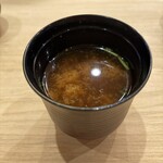 すし処 睦月 - 赤出汁