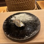 すし処 睦月 - 小肌