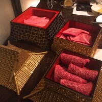 牛牛 西麻布 総本店 - 
