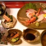 Shikishokusai Hagi - お刺身定食。