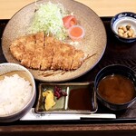 Katsu Mi - 150克里脊炸猪排套餐