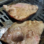 焼肉・ホルモン 踊ル - 