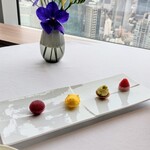 Héritage by Kei Kobayashi - 