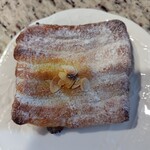 ヤマトラ - レーズンのボストック