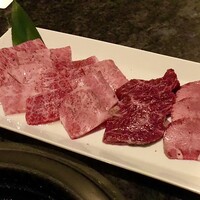 焼肉チャンピオン ペントハウス - 