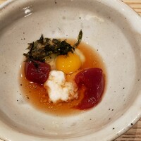 築地青空三代目 本店 - マグロの山かけ