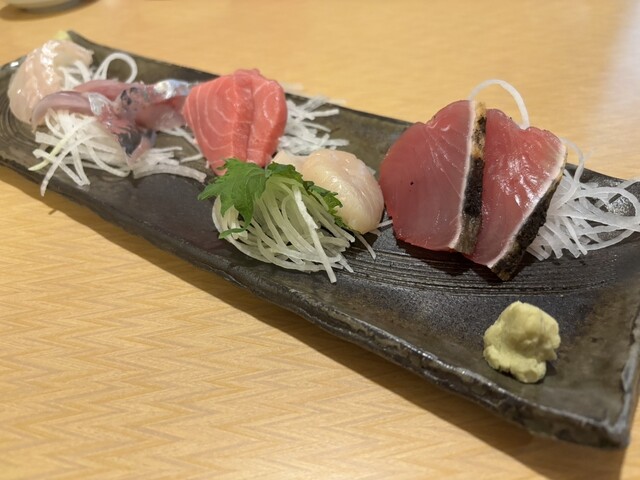 Azuma Sushi photo 2