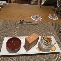 MIDO RESTAURANT PIC NIKA - 
