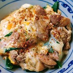 力餅　 - 令和7年3月 営業時間(10:00〜18:00)
親子丼セット 税込891円
親子丼、小うどん、漬けもの