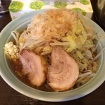 麺や あかつき - あかつき麺　野菜・にんにく・タレ・背アブラ(2014.5)