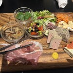 ビストロ キャトルズ - 