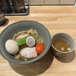 だしと麺 遊泳 - 