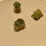 カンテサンス - 焼き茄子のサブレ、スナップエンドウ、アオリイカ