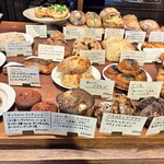 KISO - 居並ぶパン・パン・パン