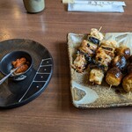 鳥新 鴨島店 - 料理写真:やきとりとつくねとかんずり