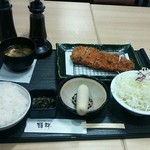 とんかつ料理と京野菜 鶴群 - とんかつ定食