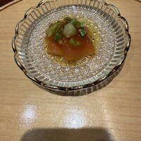 鼓 - 本鱒。ジュレの旨味との組み合わせがすごい。