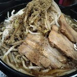 自家製太麺 ドカ盛 マッチョ 三ノ宮店 - 