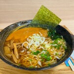 豚吉 - 潮見/ラーメン | 食べログ