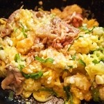 松阪牛麺 - 松阪牛鉄板焼きガーリックライス（混ぜた後）
