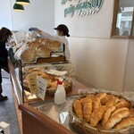 塩パン屋 パン・メゾン - 店内
