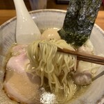ジャパニーズ ラーメン 五感 - 