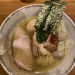 ジャパニーズ ラーメン 五感 - 