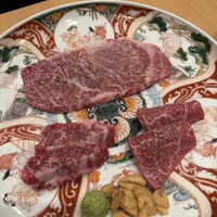 神戸焼肉 金虎 - 