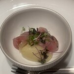 Bistro uni-to - 鯵のマリネと新玉葱