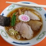 日の出屋 - 中華そば550円