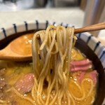熱田味噌拉麺ぶりゆ - みそらーめん　麺リフト
