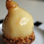 パティスリー ユウ ササゲ - まるごとルレクチエのタルト