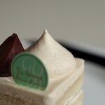 パティスリー ユウ ササゲ - ショートケーキ・マロンポワール