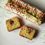 パティスリー ユウ ササゲ - ケーク・オ・ピスターシュ