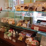 パティスリー ユウ ササゲ - 店内模様