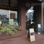 グリル タケシタ - 店舗入口