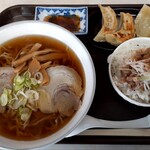 ラーメン 味の駅 - まんぷくセット(1,000円也) 今日は全てが美味かった♪